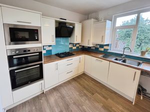 Kitchen- click for photo gallery